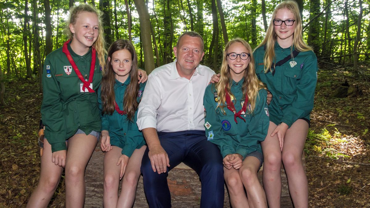 Foreningspris lokkede statsministeren forbi