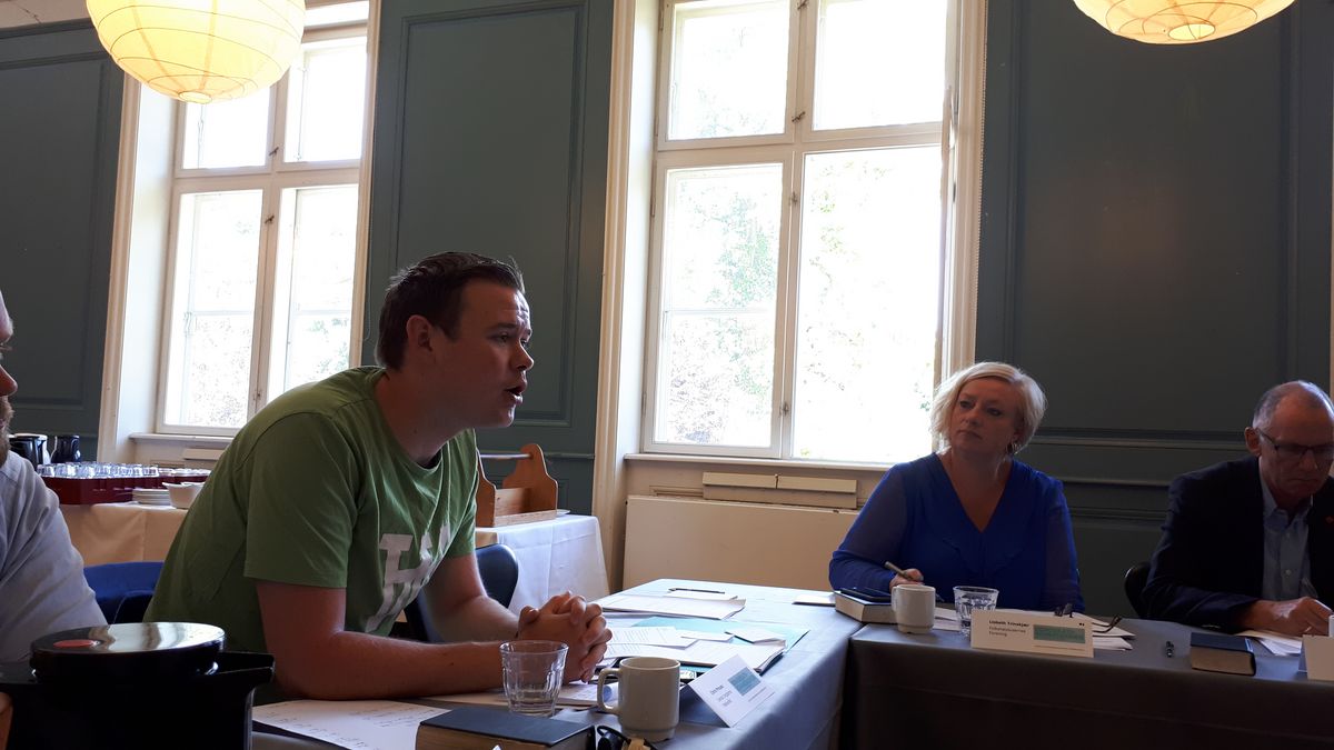 Demokratikommissionen afholder fjerde møde