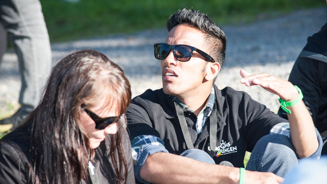 Unge fravælger debat: Tonen er for hård