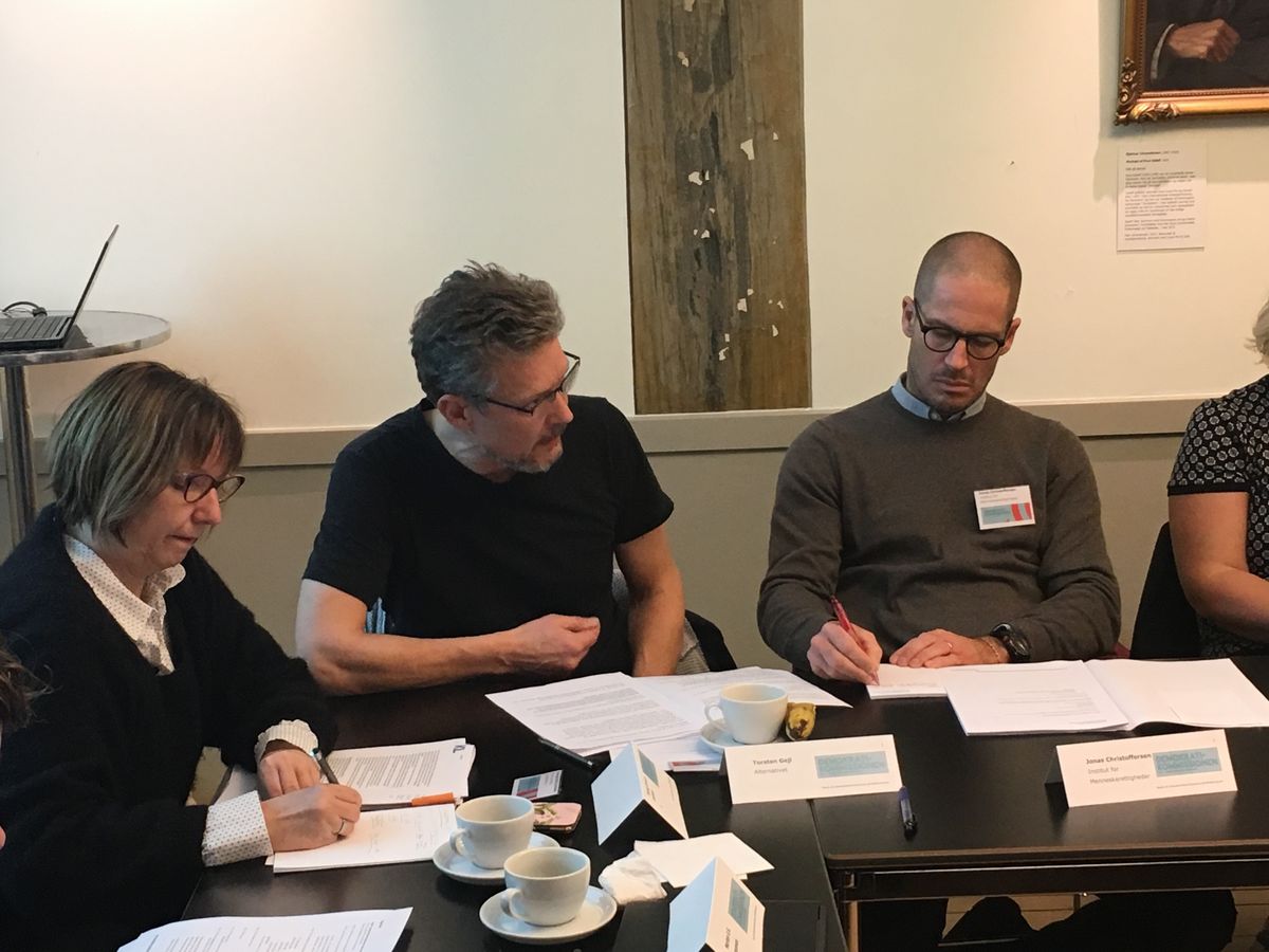 Demokratikommissionen mødes for anden gang