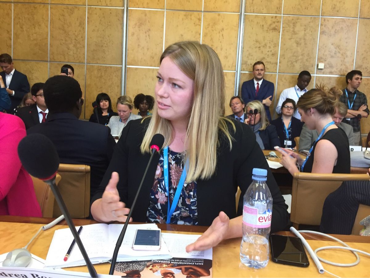 DUFs ungdomsdelegater til WHOs generalforsamling