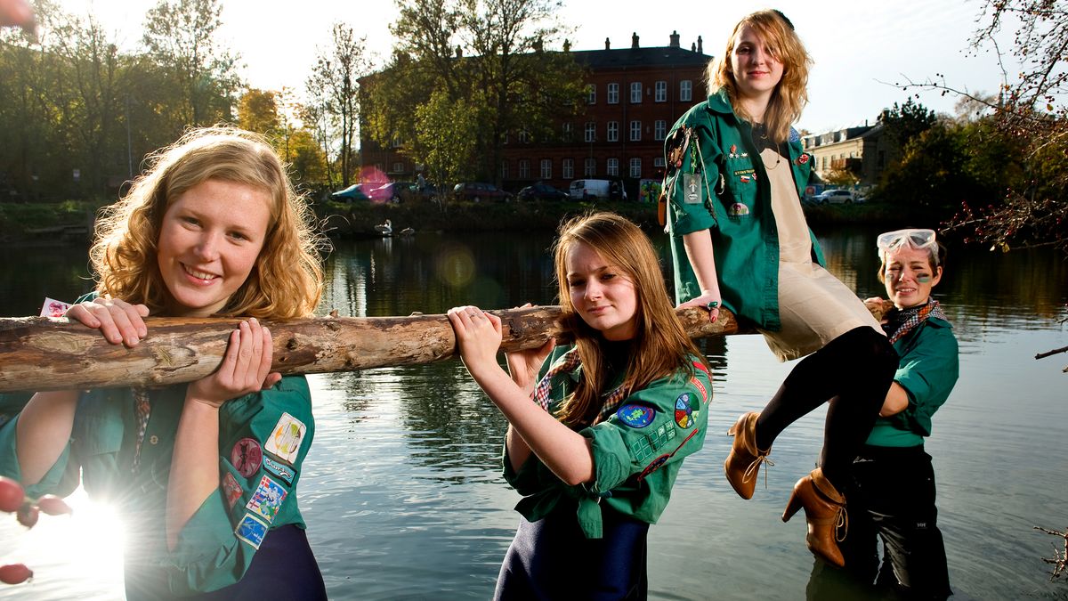 Hjælp til et nyt bofællesskab blandt spejderne
