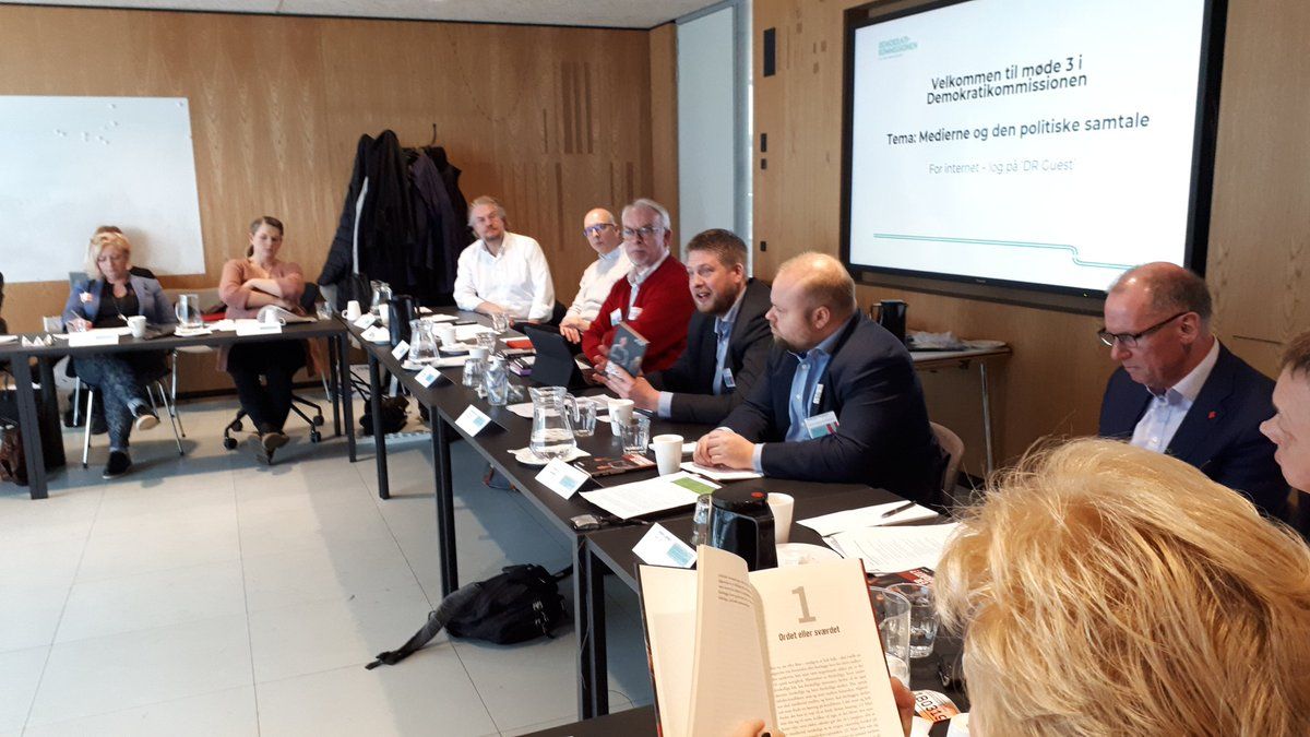 Tredje møde i Demokratikommissionen afholdt